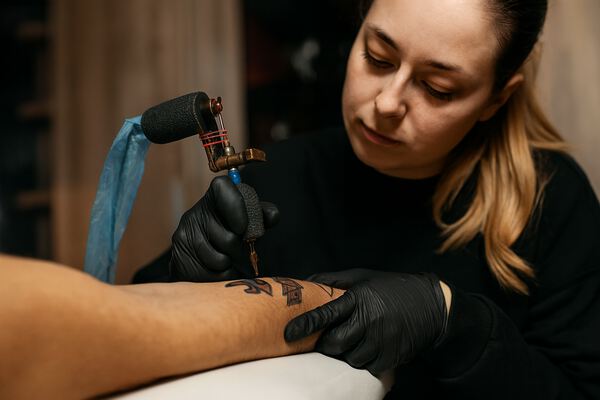 Татуювання, хронічні захворювання та ускладнення